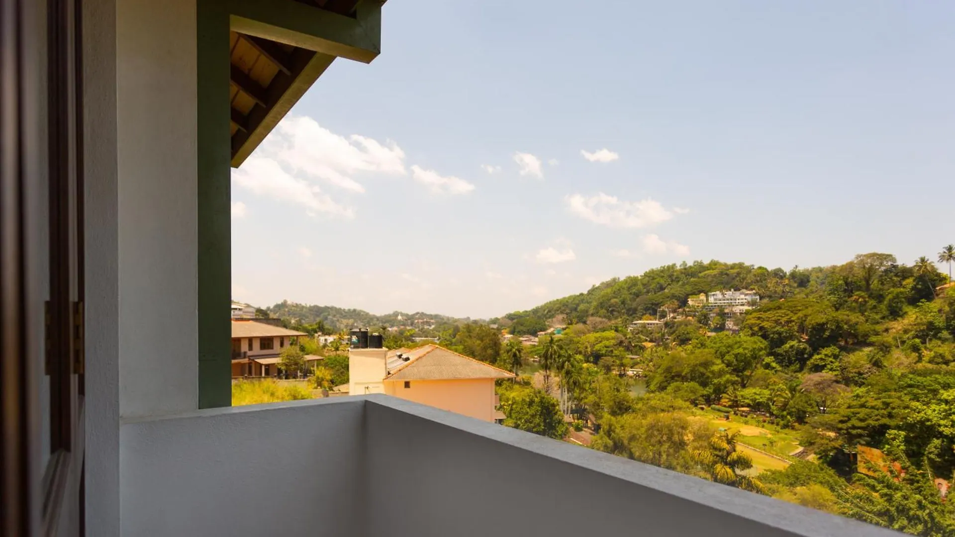Hotel Yo Kandy 4*,